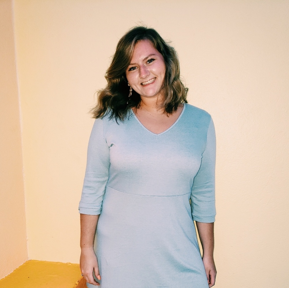 Meet your Posher, Deanna